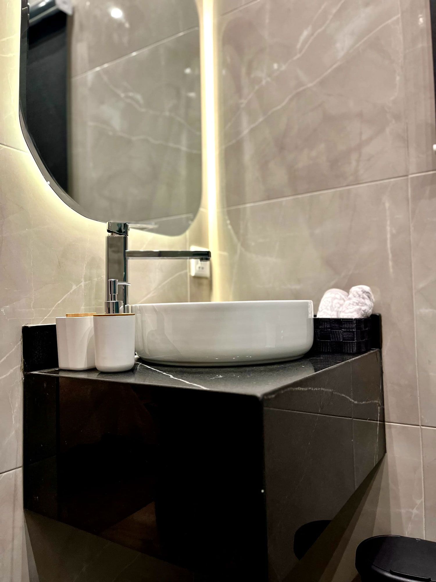 Kay-Elan-Design--Springbay--Bathroom--2.jpg